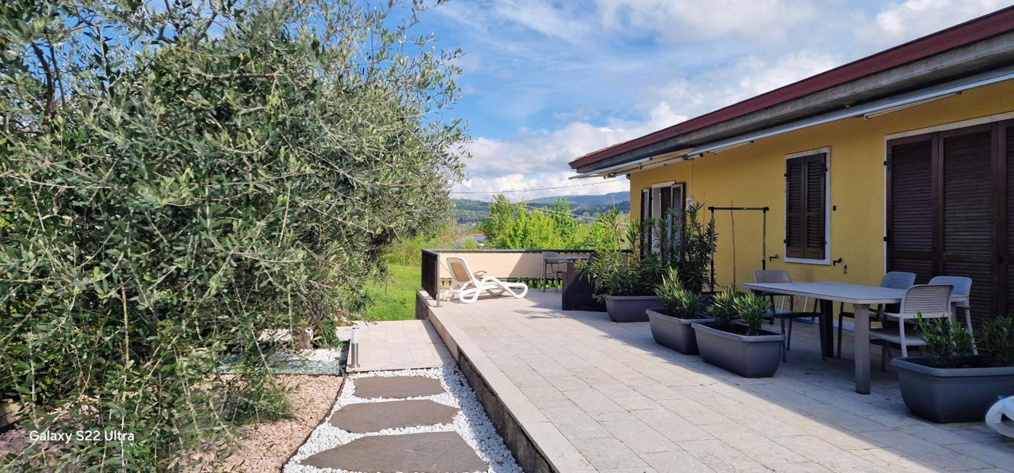 Appartamenti A Bardolino Habitación foto